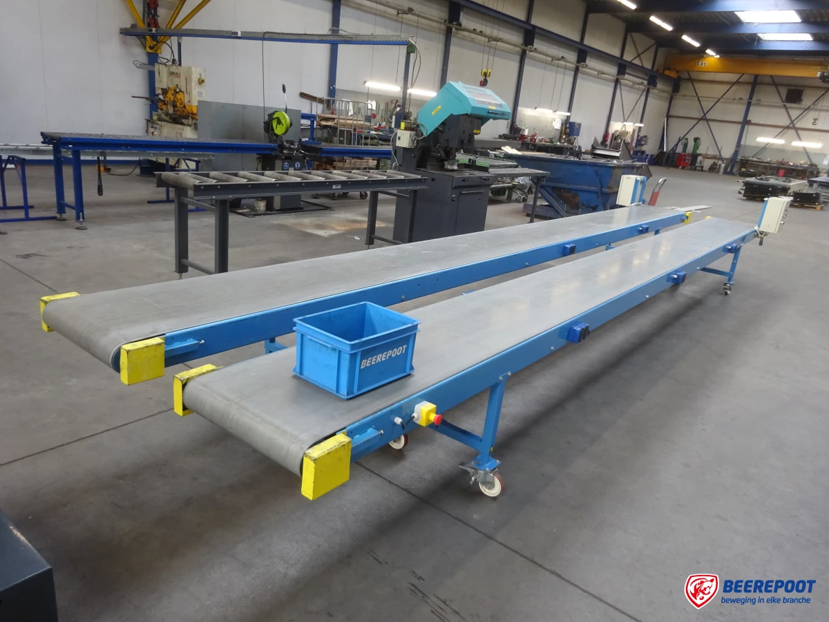 Vlakke transportbanden